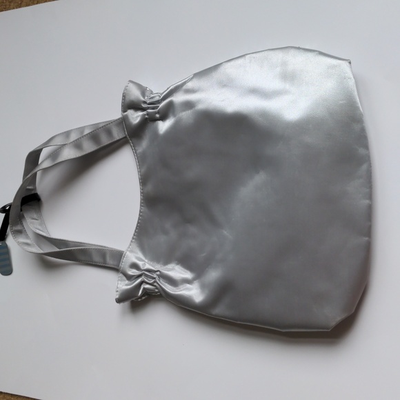 Vintage Hello Kitty Sequin purse 2011 - Picture 2 of 12